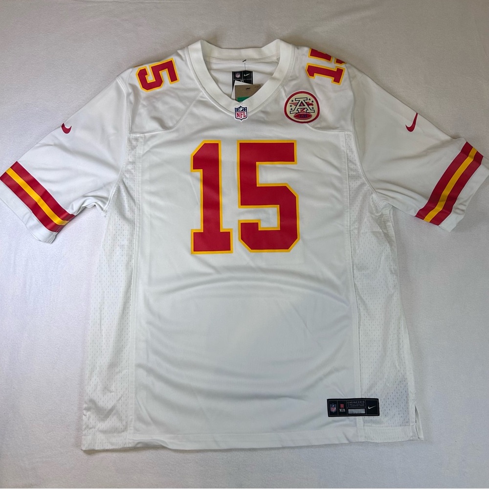 Nike Chiefs Patrick Mahomes‎ #15 White Game Jersey Size XL NWT